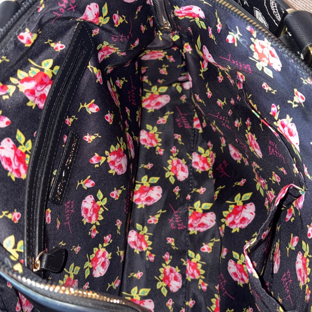 Betsey Johnson Black Embossed Skull Satchel - Picture 9 of 13